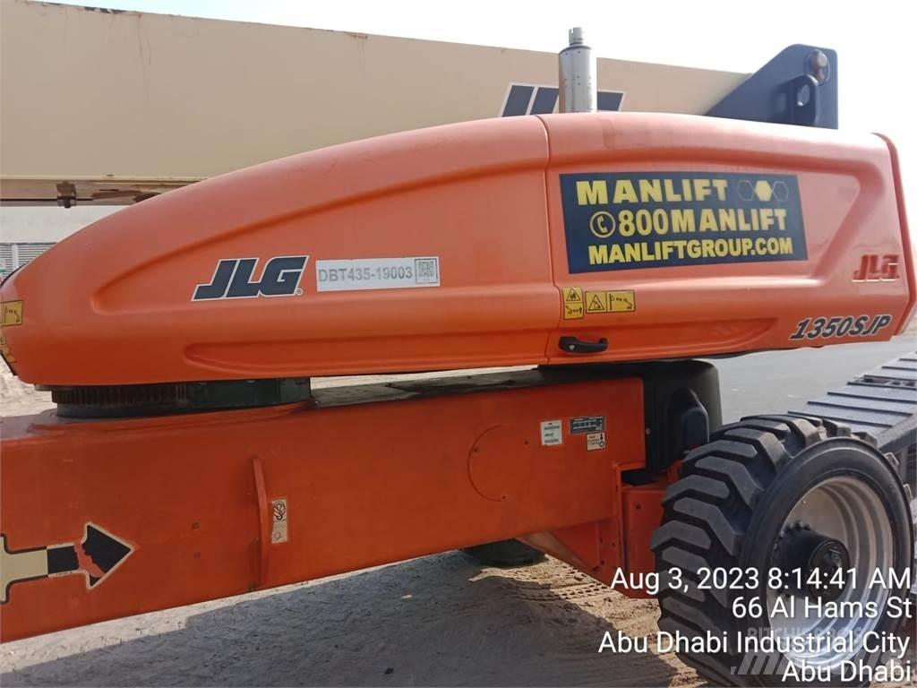 JLG 1350SJP Teleskooppipuominostimet
