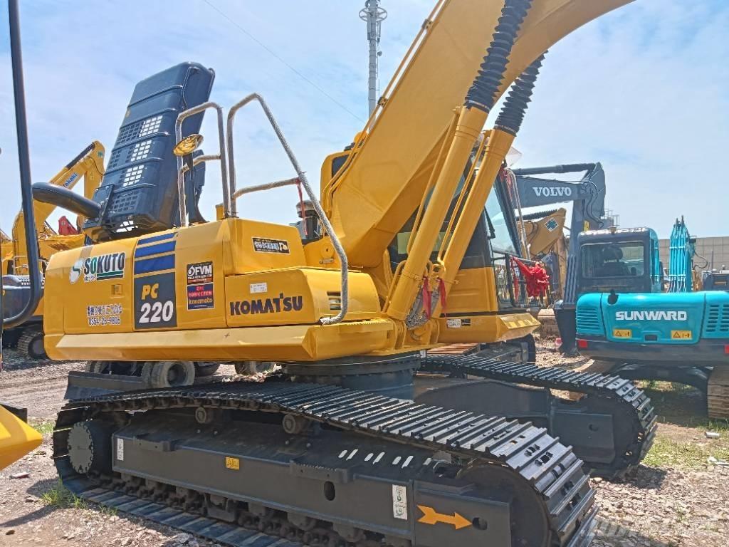 Komatsu PC 220-8 Telakaivukoneet