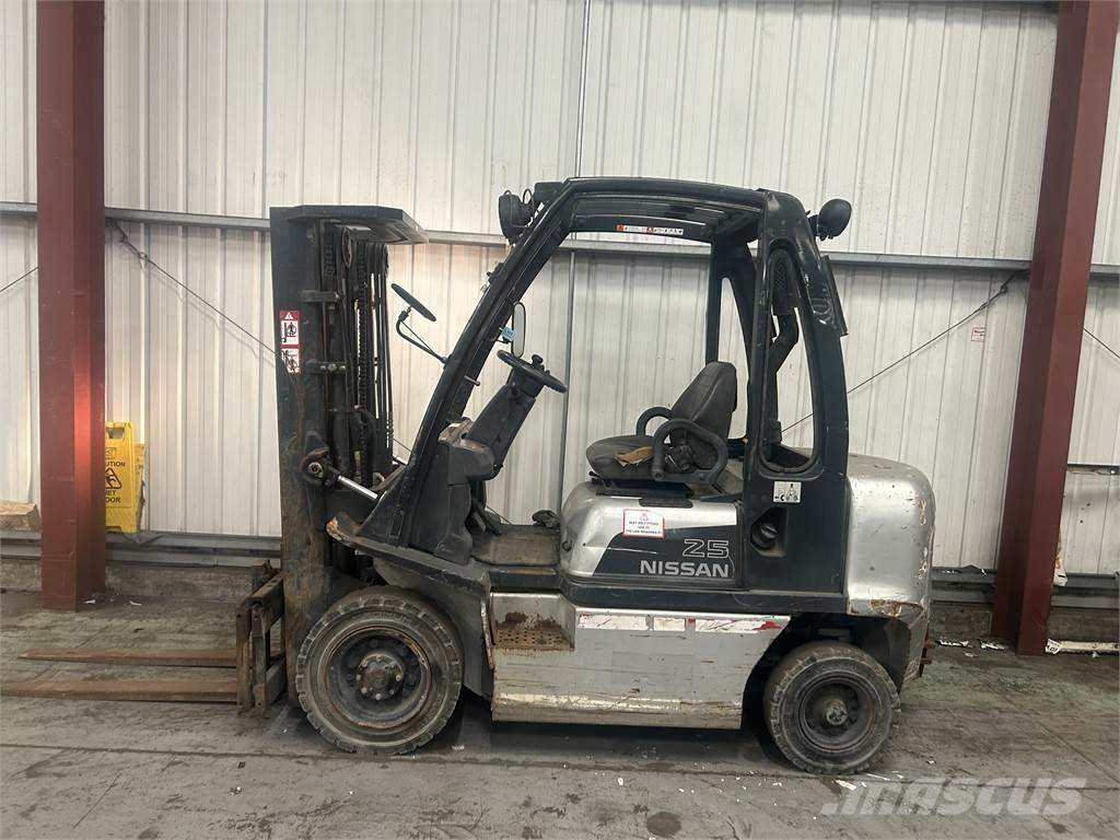 Nissan FD02A25Q Dieseltrukit