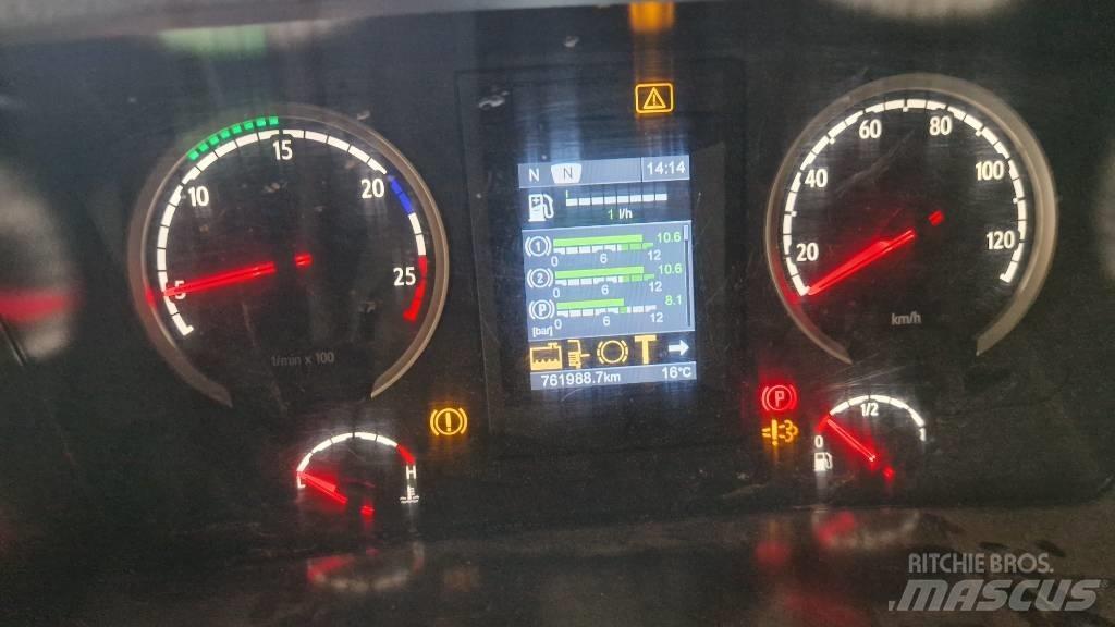 Scania R 620 Koukkulava kuorma-autot