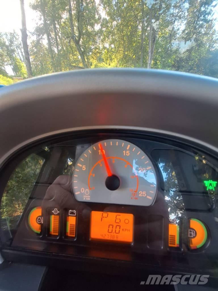 Challenger MT 775 E Traktorit