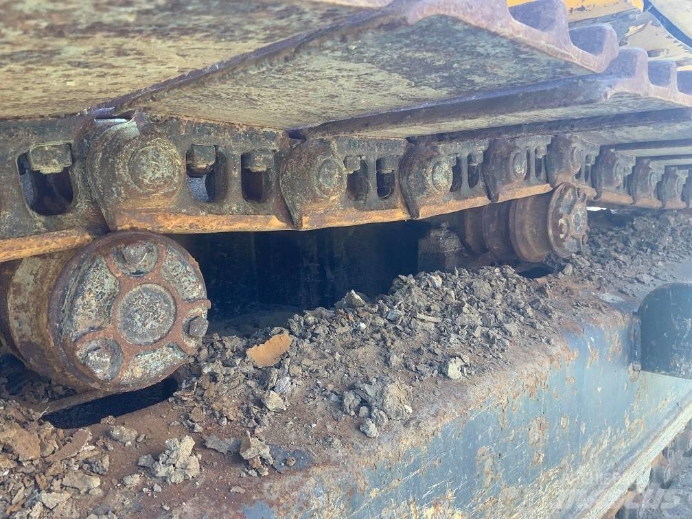 JCB 140X LC Telakaivukoneet