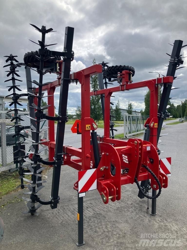 Tume Harrow R640L Äkeet
