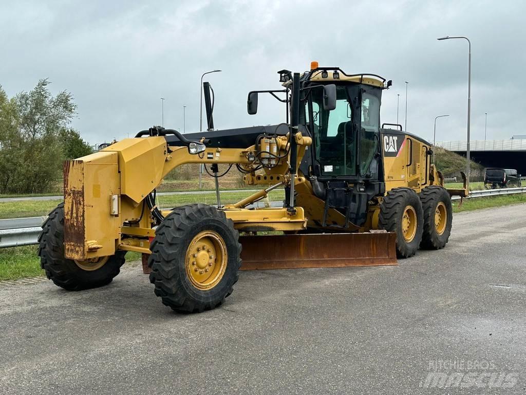 CAT 140M Tiehöylät
