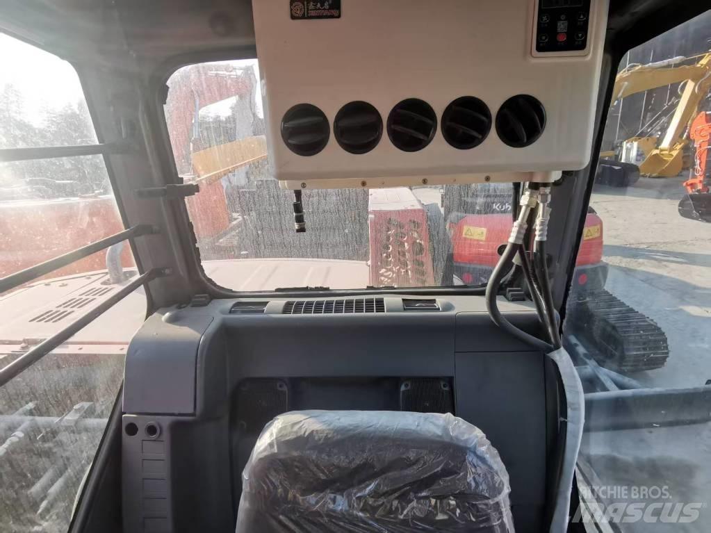 Hitachi ZX 70 Midikaivukoneet 7t - 12t