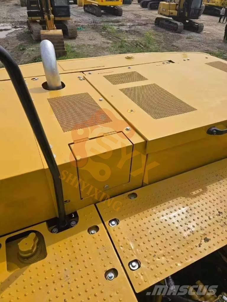 CAT 320NG Telakaivukoneet