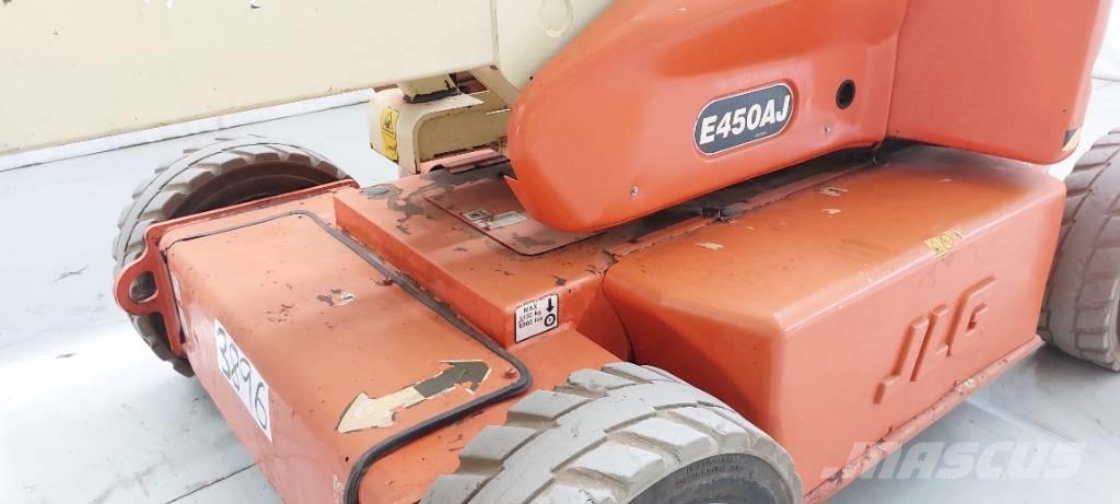 JLG E 450 AJ Kuukulkijat
