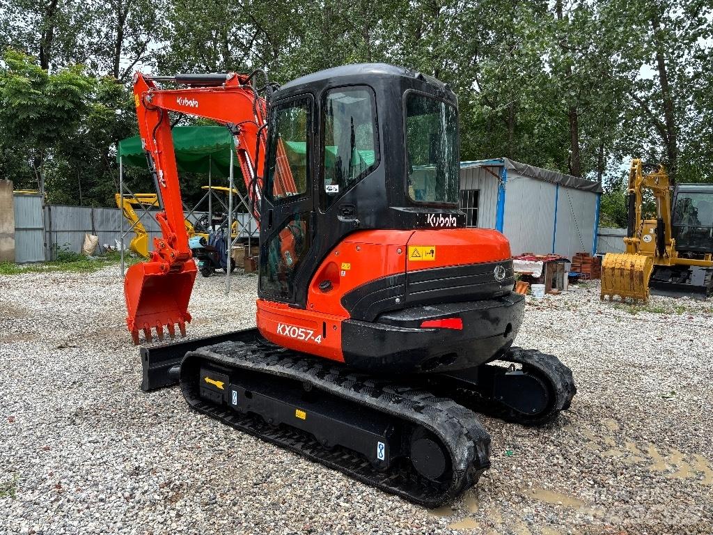 Kubota KX 057-4 Minikaivukoneet < 7t