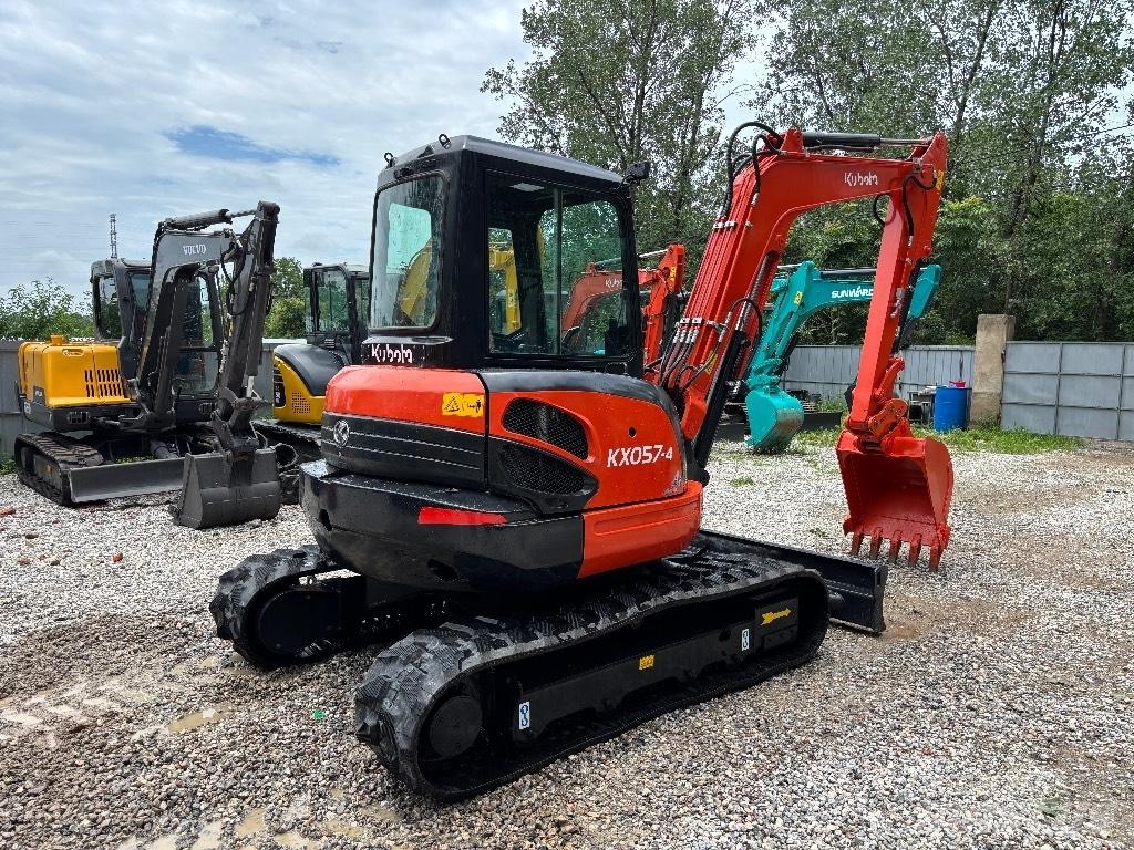 Kubota KX 057-4 Minikaivukoneet < 7t
