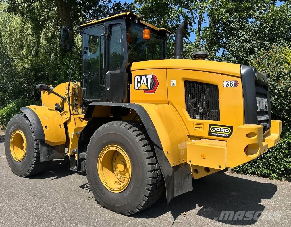 CAT 938 Pyöräkuormaajat
