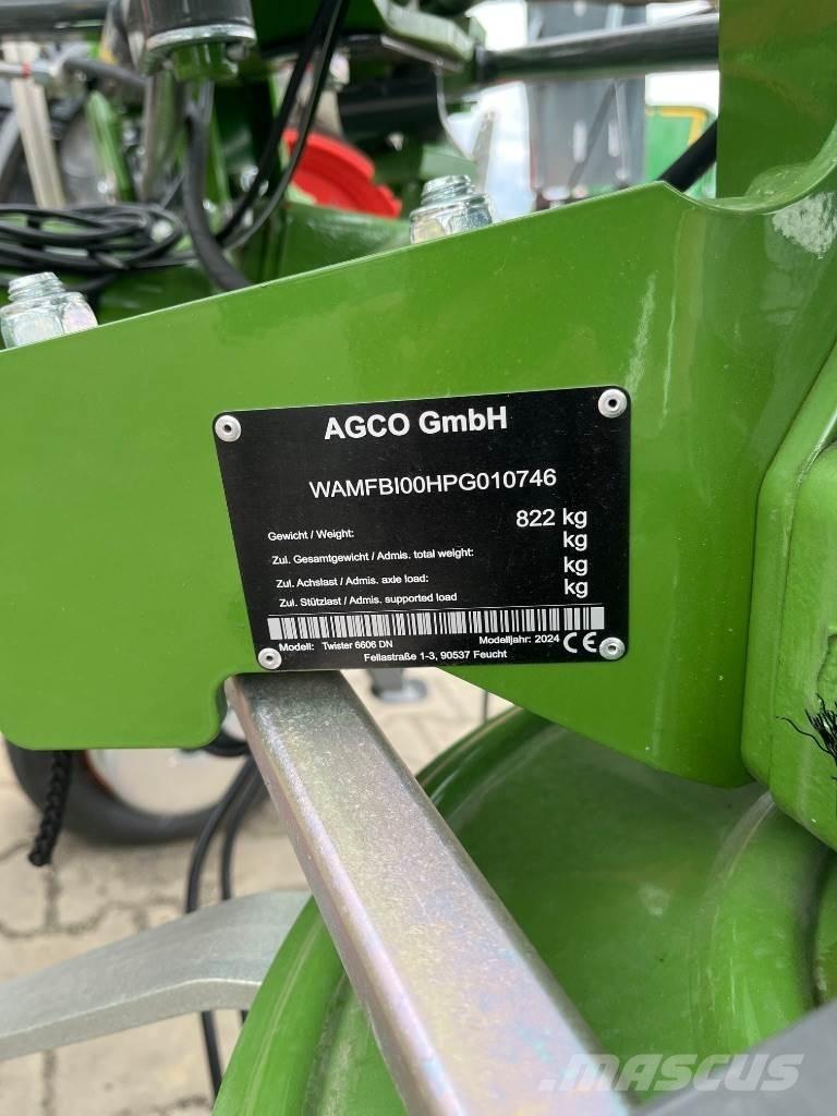 Fendt Twister 6606 Pöyhimet ja haravat