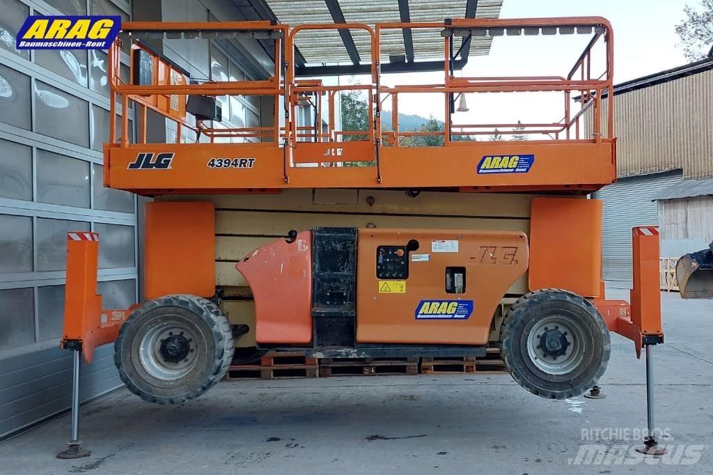 JLG 4394RT, 4x4 Saksilavat