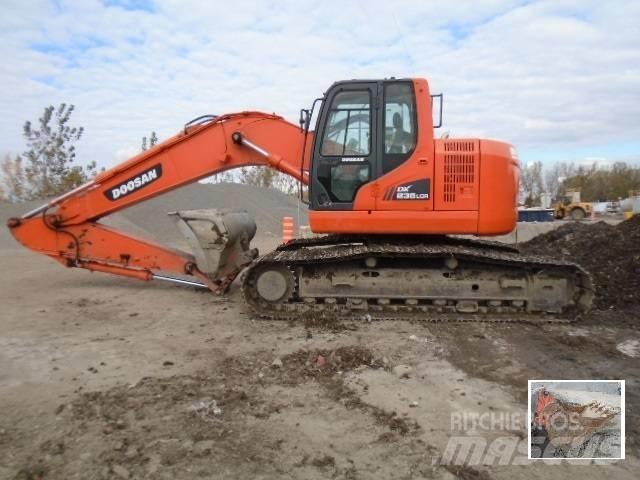 Doosan DX 235 LCR Telakaivukoneet