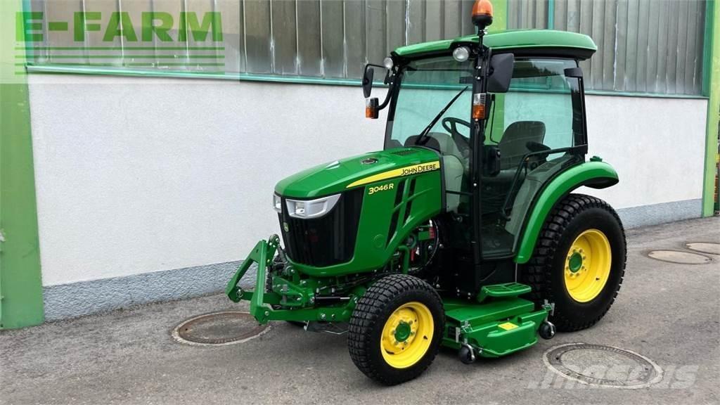 John Deere 3046R Traktorit