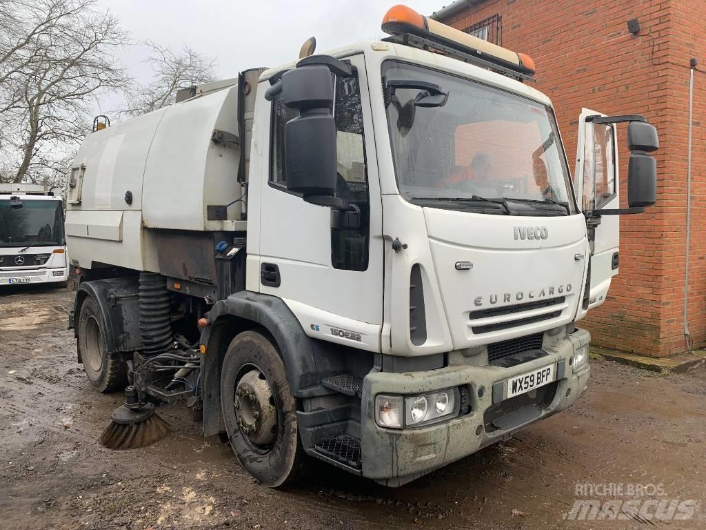Iveco 150E 22 Lakaisukoneet