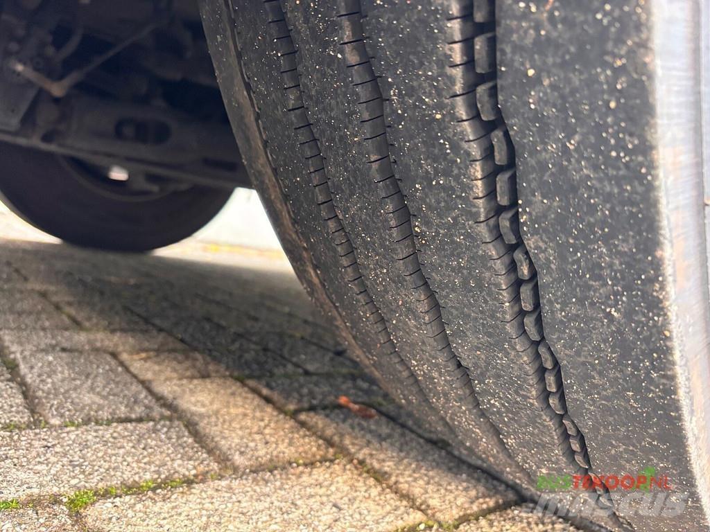 Setra S 415GT-HD Turistibussit