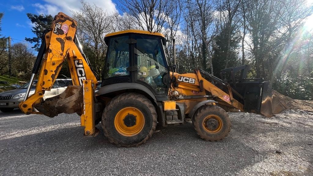 JCB 3 CX Kaivurikuormaajat