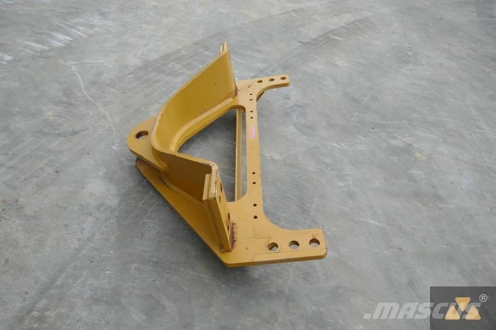 CAT 140M3 Drawbar Muut