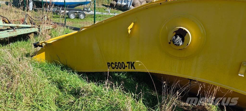 Komatsu PC 600-7K Puomit