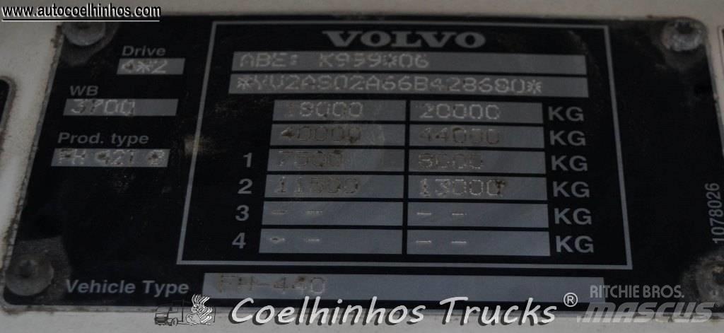 Volvo FH13 440 Vetopöytäautot