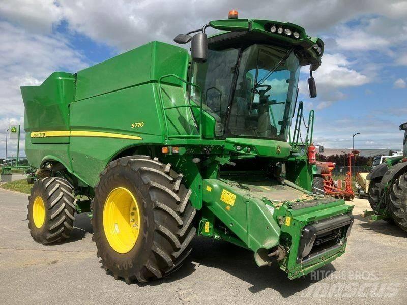 John Deere S770 Leikkuupuimurit