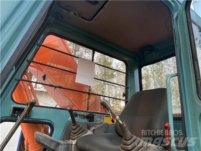 Hitachi EX200-2 Telakaivukoneet