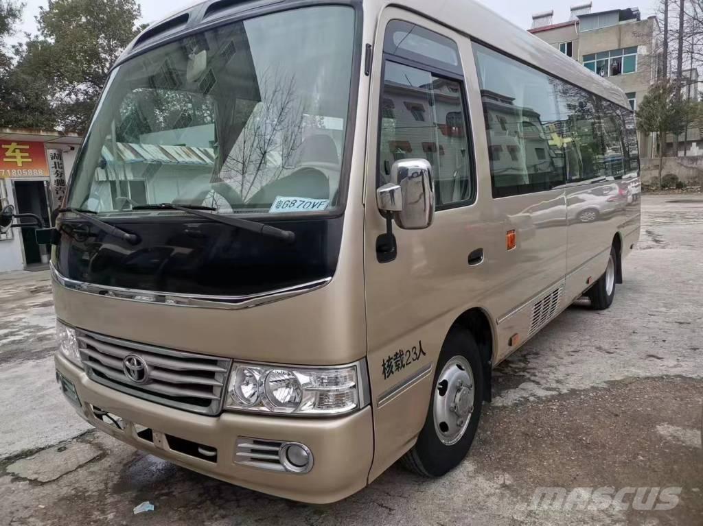 Toyota Coaster Bus Minibussit