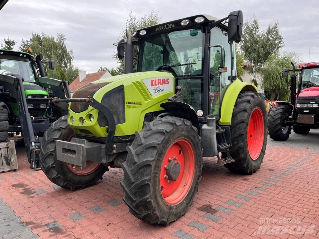 CLAAS ARION 420 CIS Traktorit