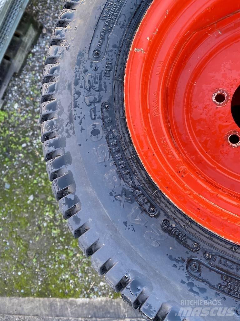 Kubota Welded Wheels Renkaat ja vanteet