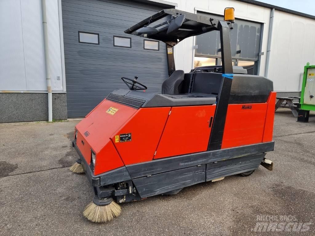 Hako B 1500 Lakaisukoneet