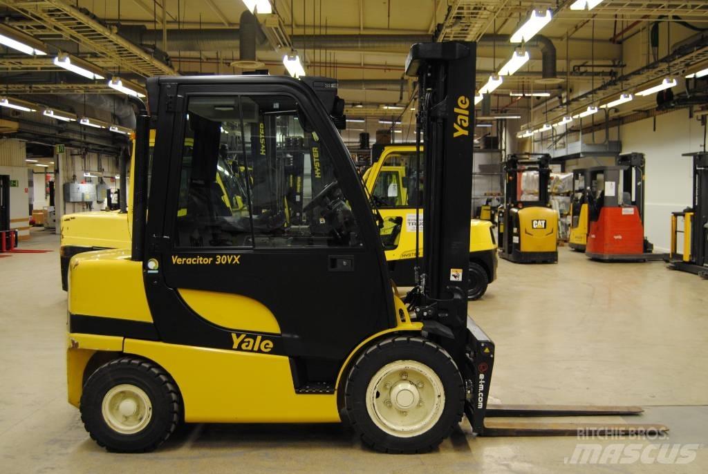 Yale GPD30VX Dieseltrukit