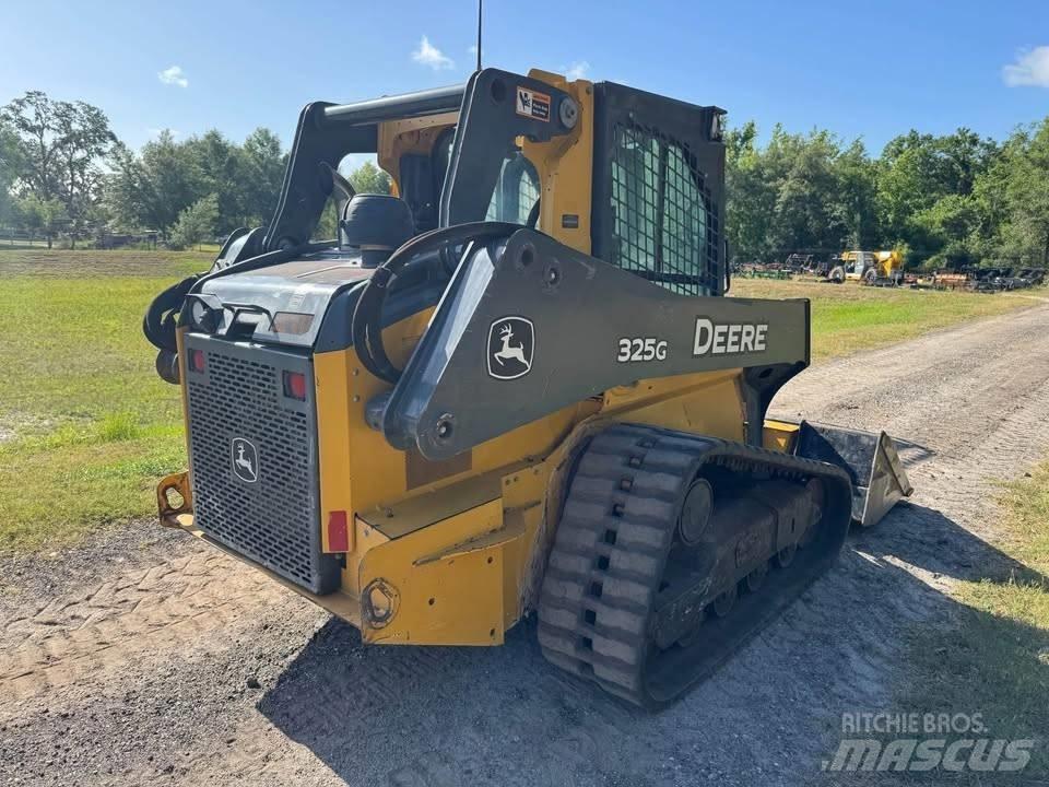 John Deere 325G Liukuohjatut kuormaajat