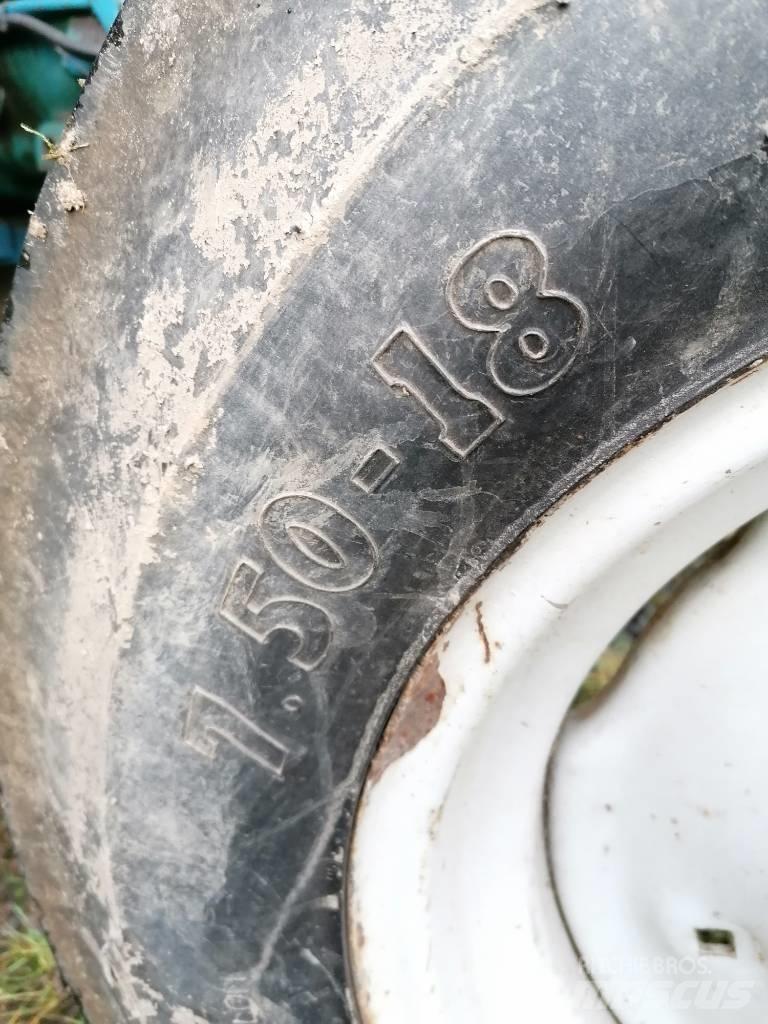 Ford 5600 Traktorit