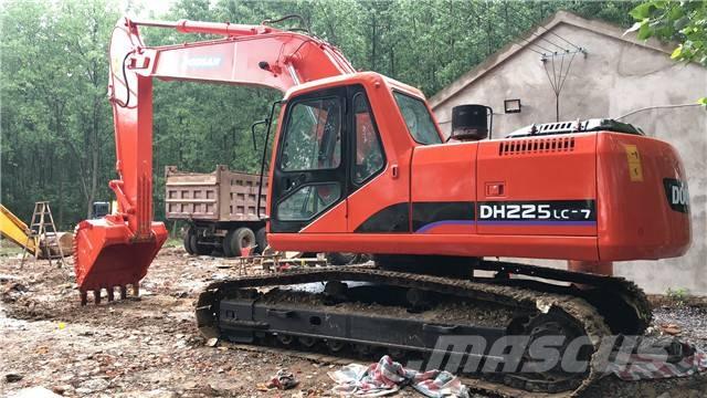 Doosan DH225LC-7 Telakaivukoneet
