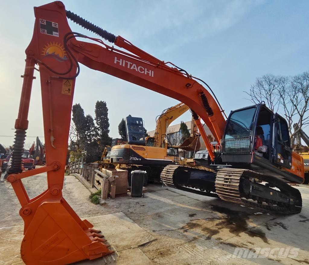 Hitachi ZX 210 Telakaivukoneet