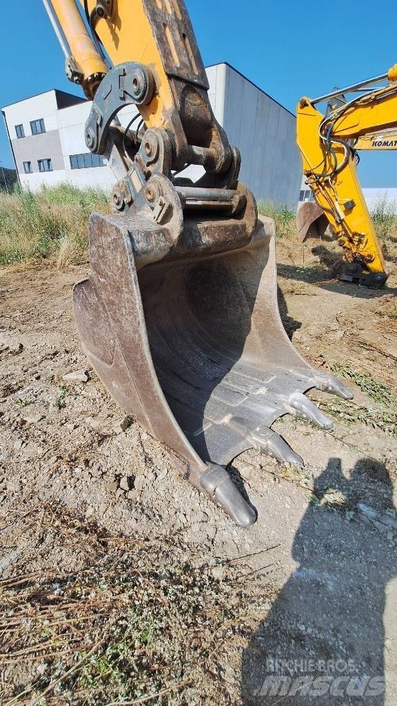 Liebherr R934C HDC Telakaivukoneet