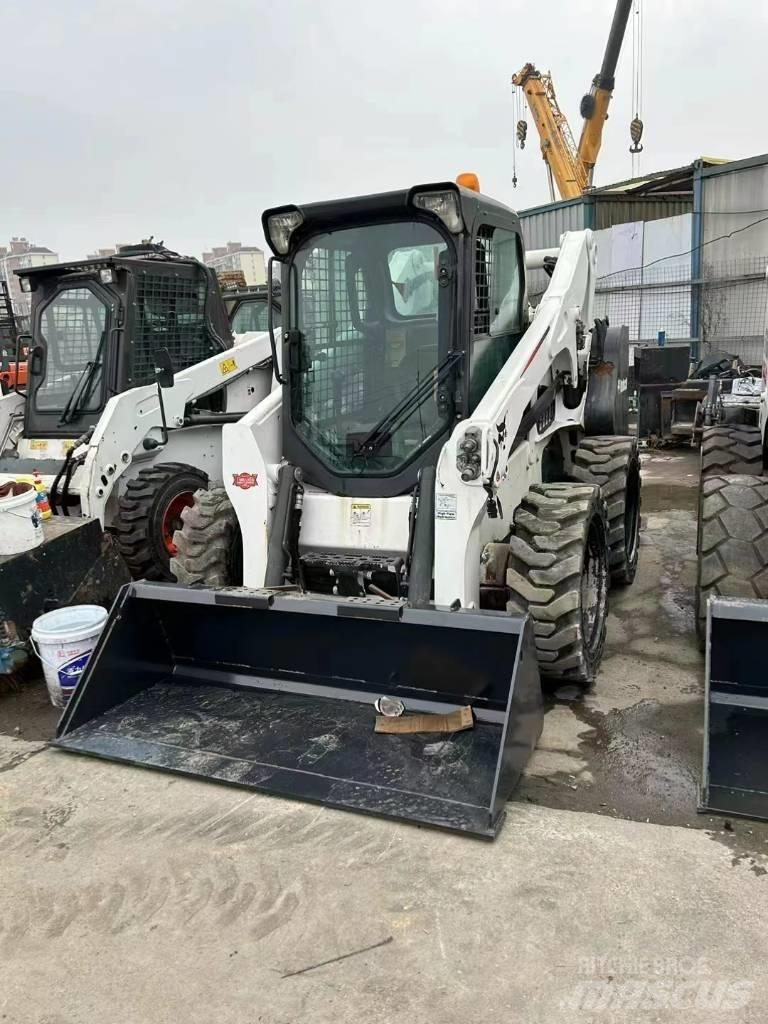 Bobcat S 750 Liukuohjatut kuormaajat