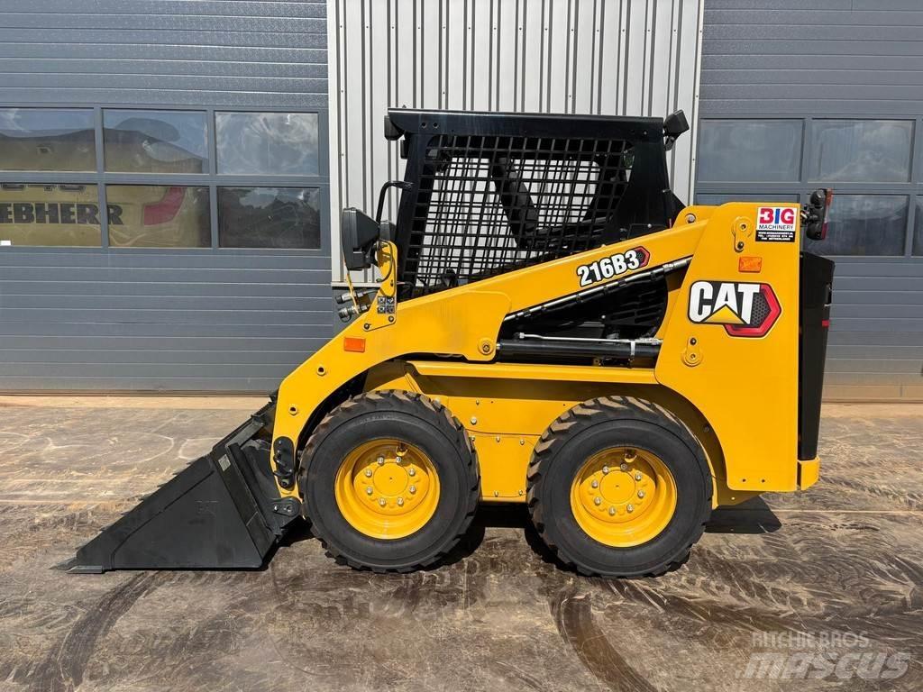 CAT 216B3 Pyöräkuormaajat