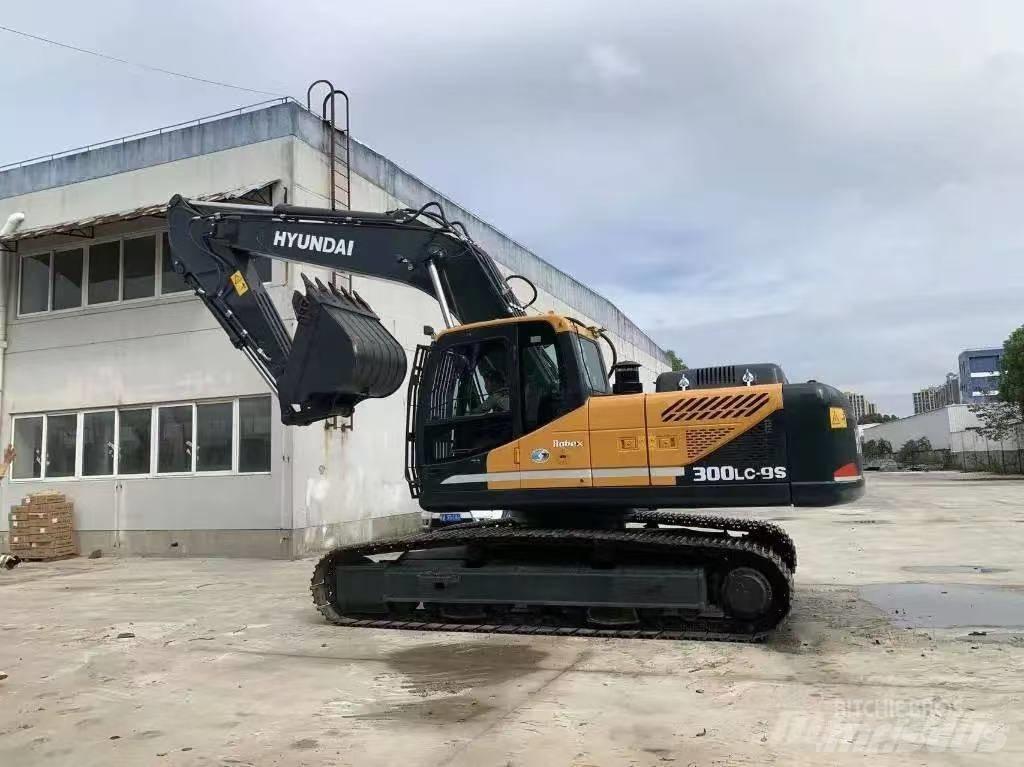 Hyundai 300-9 Telakaivukoneet