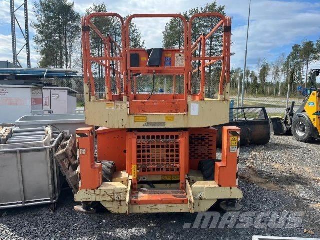 JLG 260mrt Saksilavat