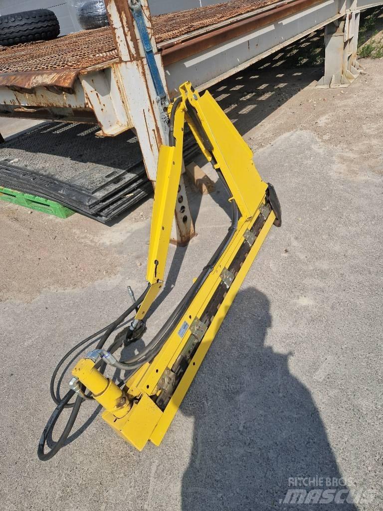 New Holland CX 8090 Leikkuupuimurit