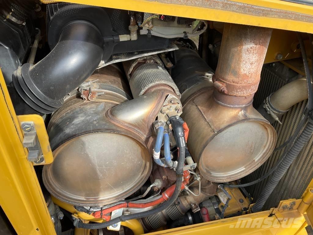 CAT D 6 T LGP EPA Telaketjupuskutraktorit