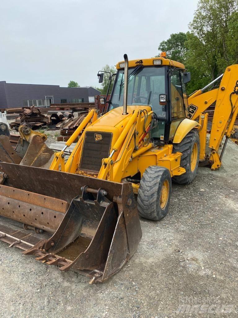 JCB 3 CX Kaivurikuormaajat