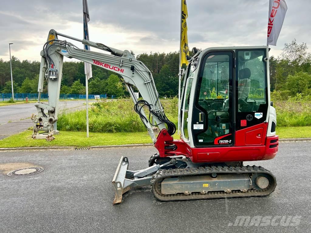Takeuchi TB 235-2 V3 Minikaivukoneet < 7t