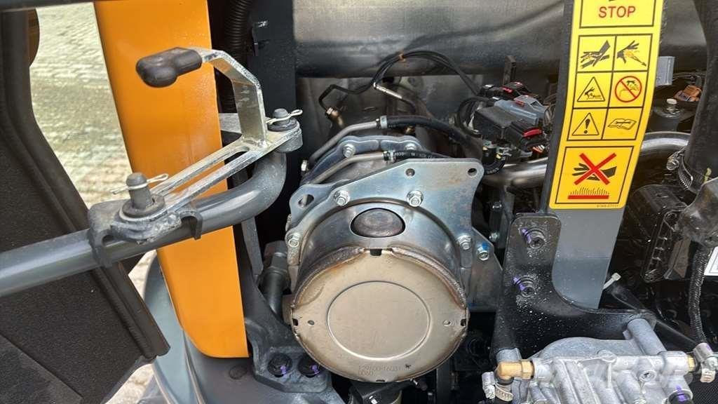 Hyundai HX 48AZ Erikoiskaivinkoneet