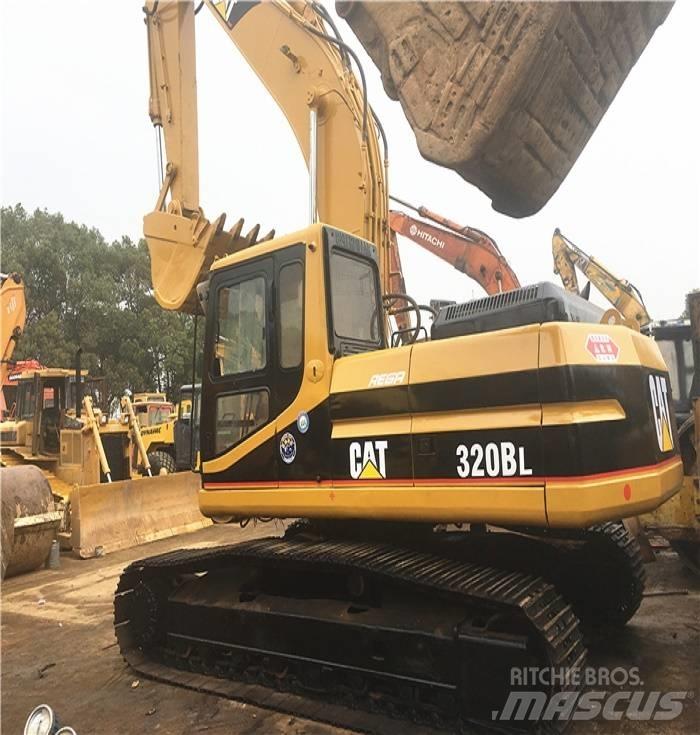 CAT 320 B L Telakaivukoneet