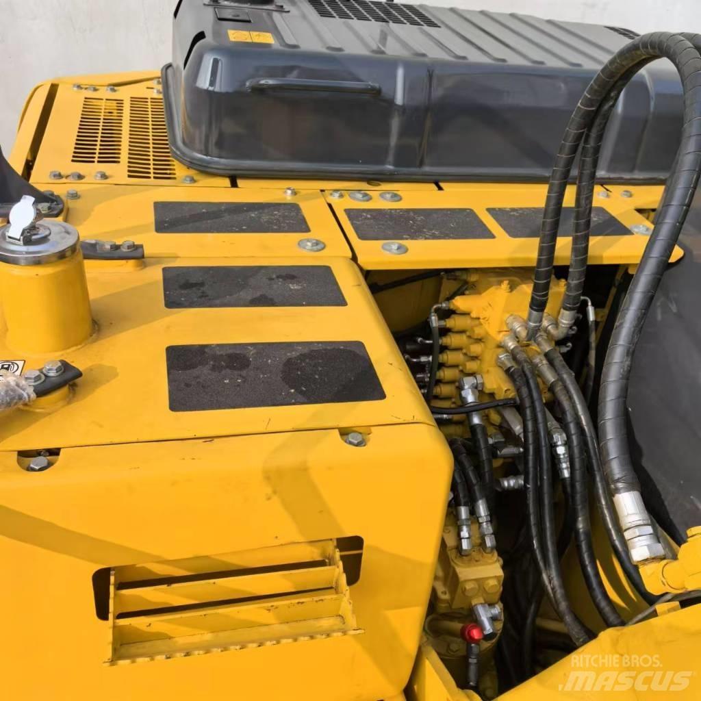 Komatsu PC 130-7 Telakaivukoneet
