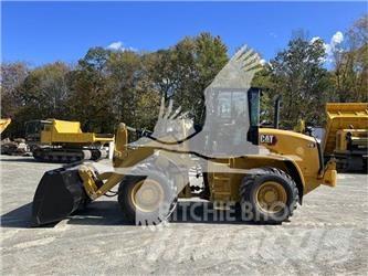 CAT 910 Pyöräkuormaajat