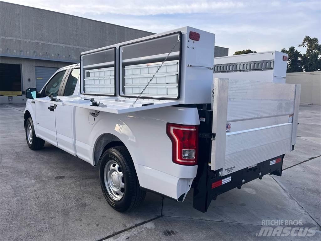 Ford F-150 Lava-autot