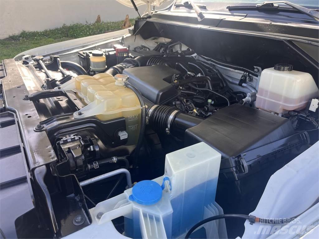 Nissan NV Muut autot